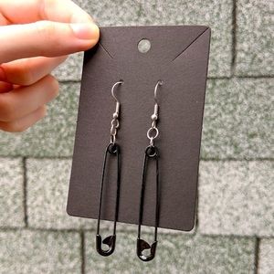 Meet your Posher, Juvasha